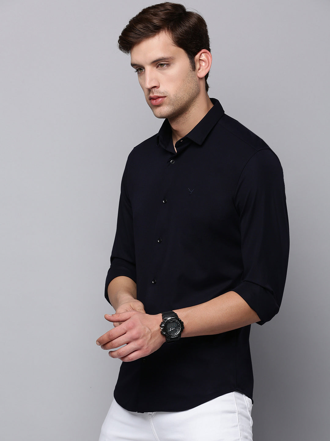 Men Navy Solid Casual Shirt