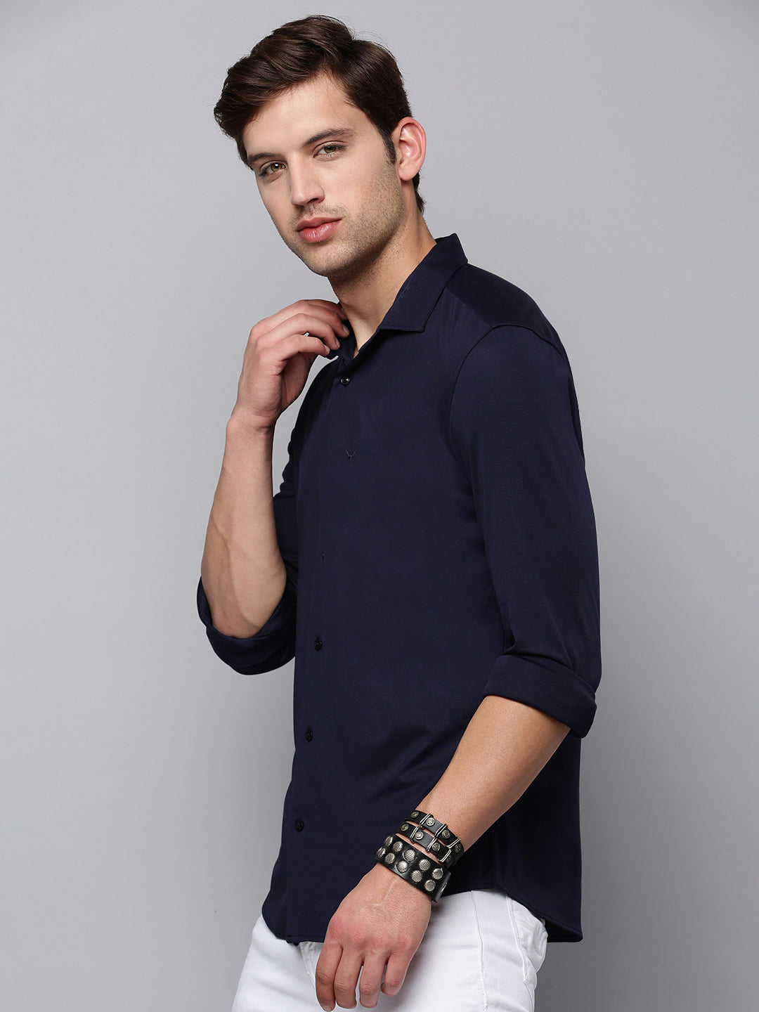 Men Navy Solid Casual Shirt