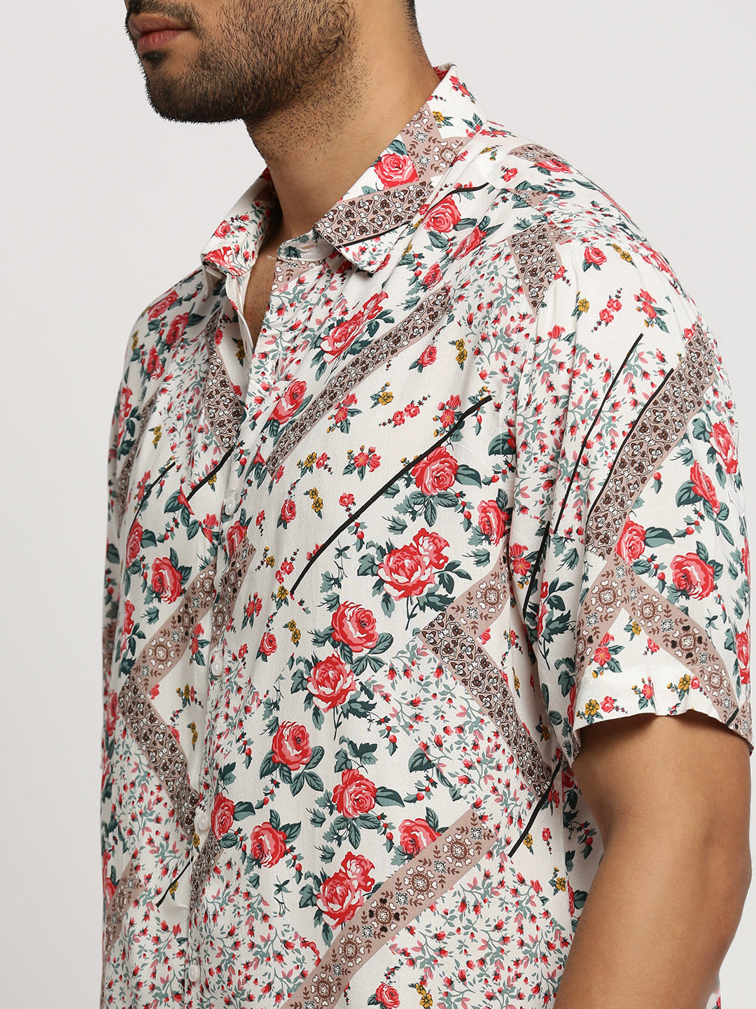 Men White Spread Collar Floral Shirt