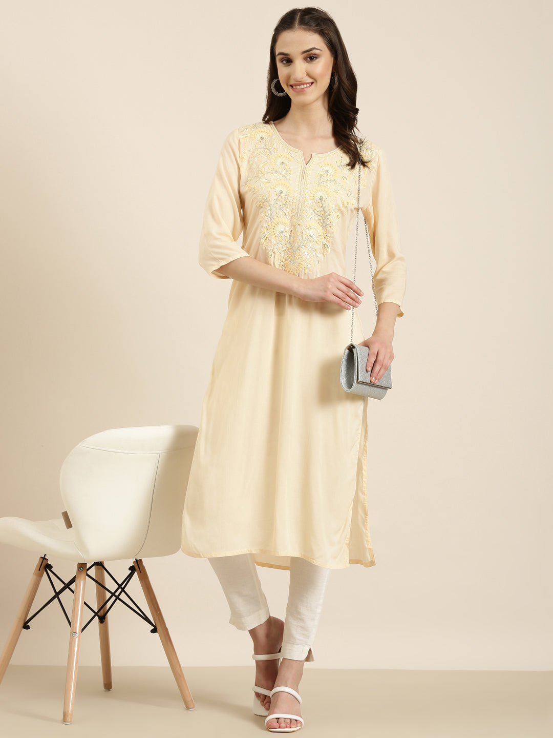 Women Peach Solid Straight Kurta