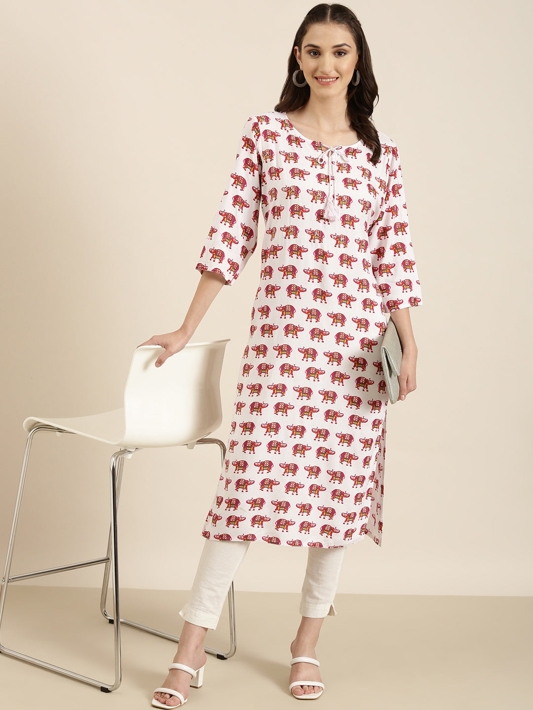 Women White Printed Straight Kurta