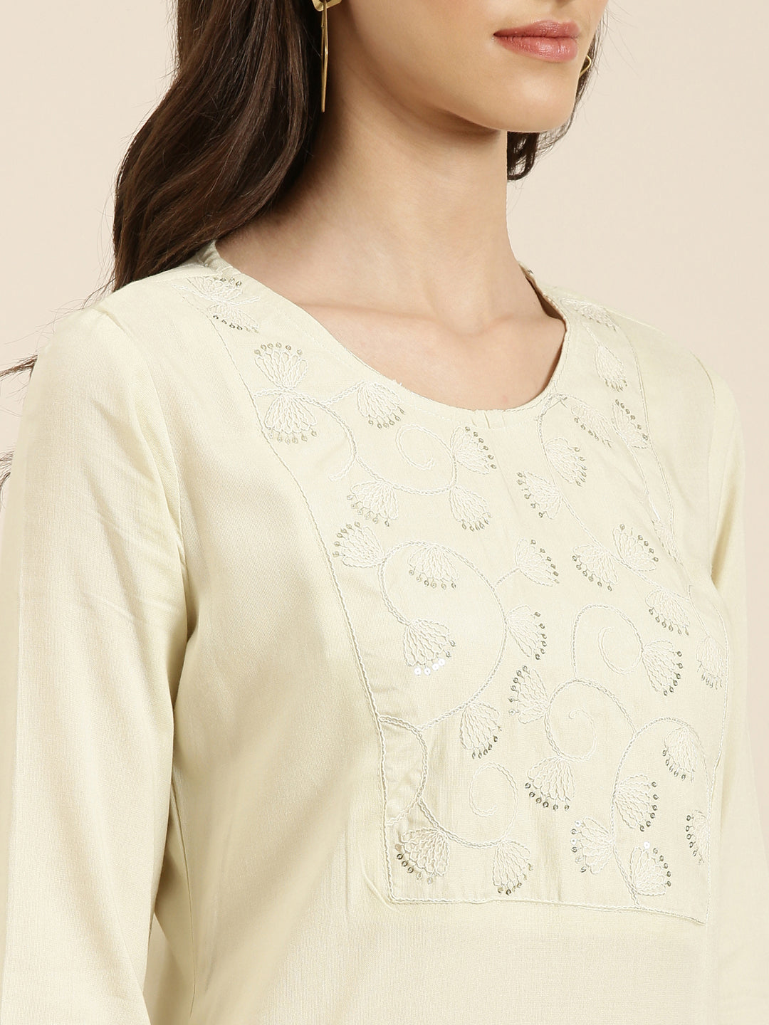 Women Cream Solid Straight Kurta