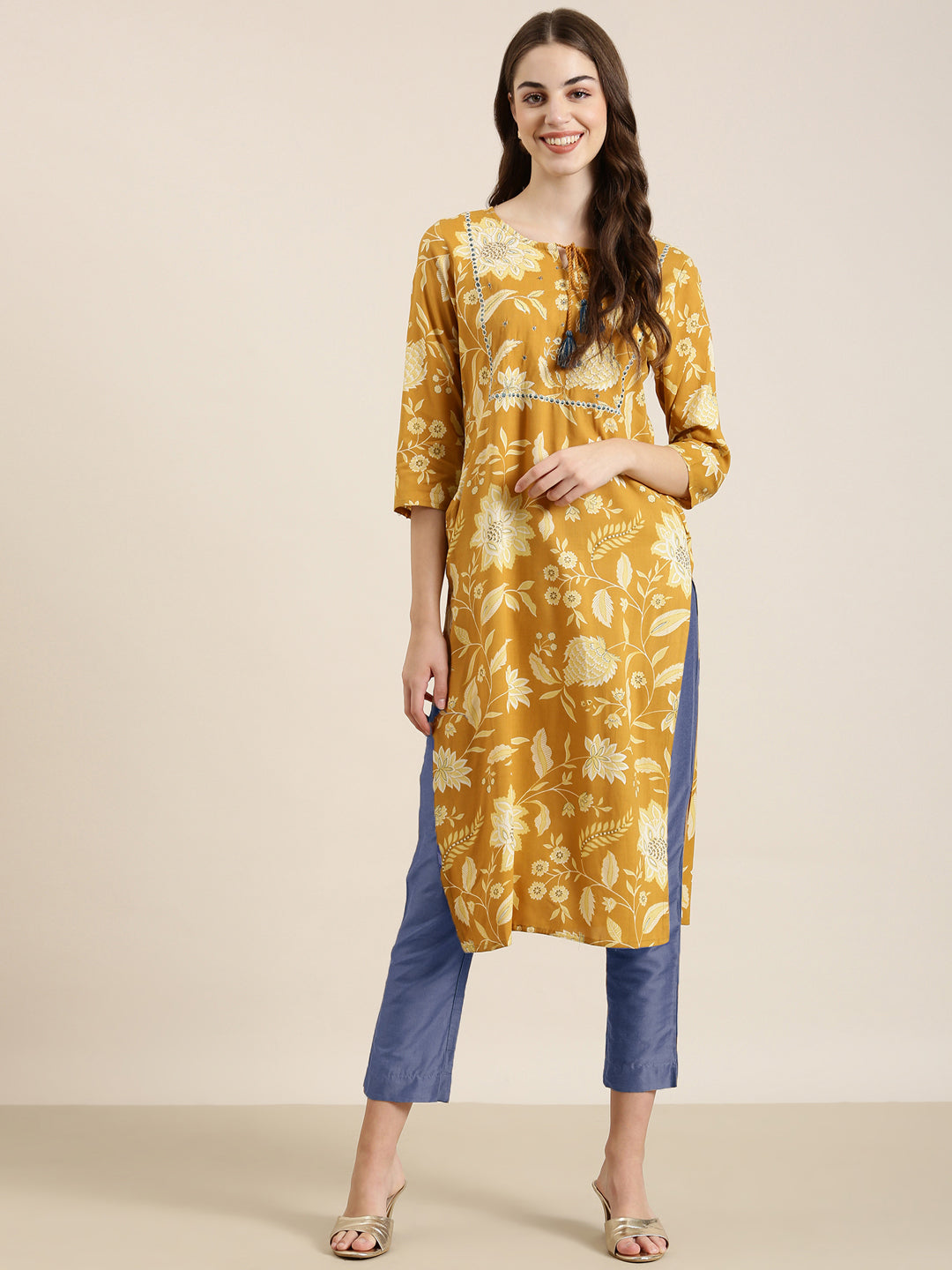 Women Mustard Floral Straight Kurta