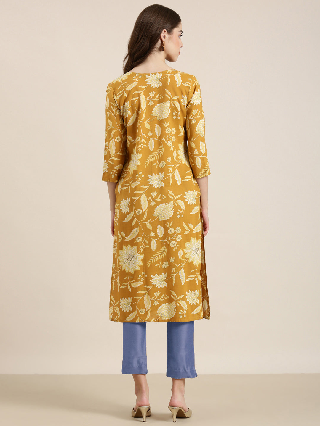 Women Mustard Floral Straight Kurta