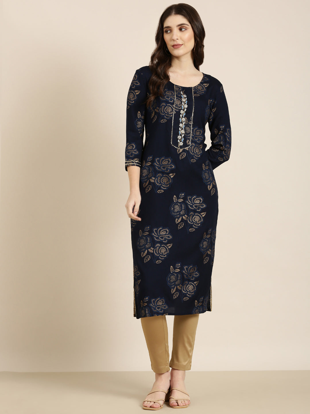 Women Navy Blue Floral Straight Kurta