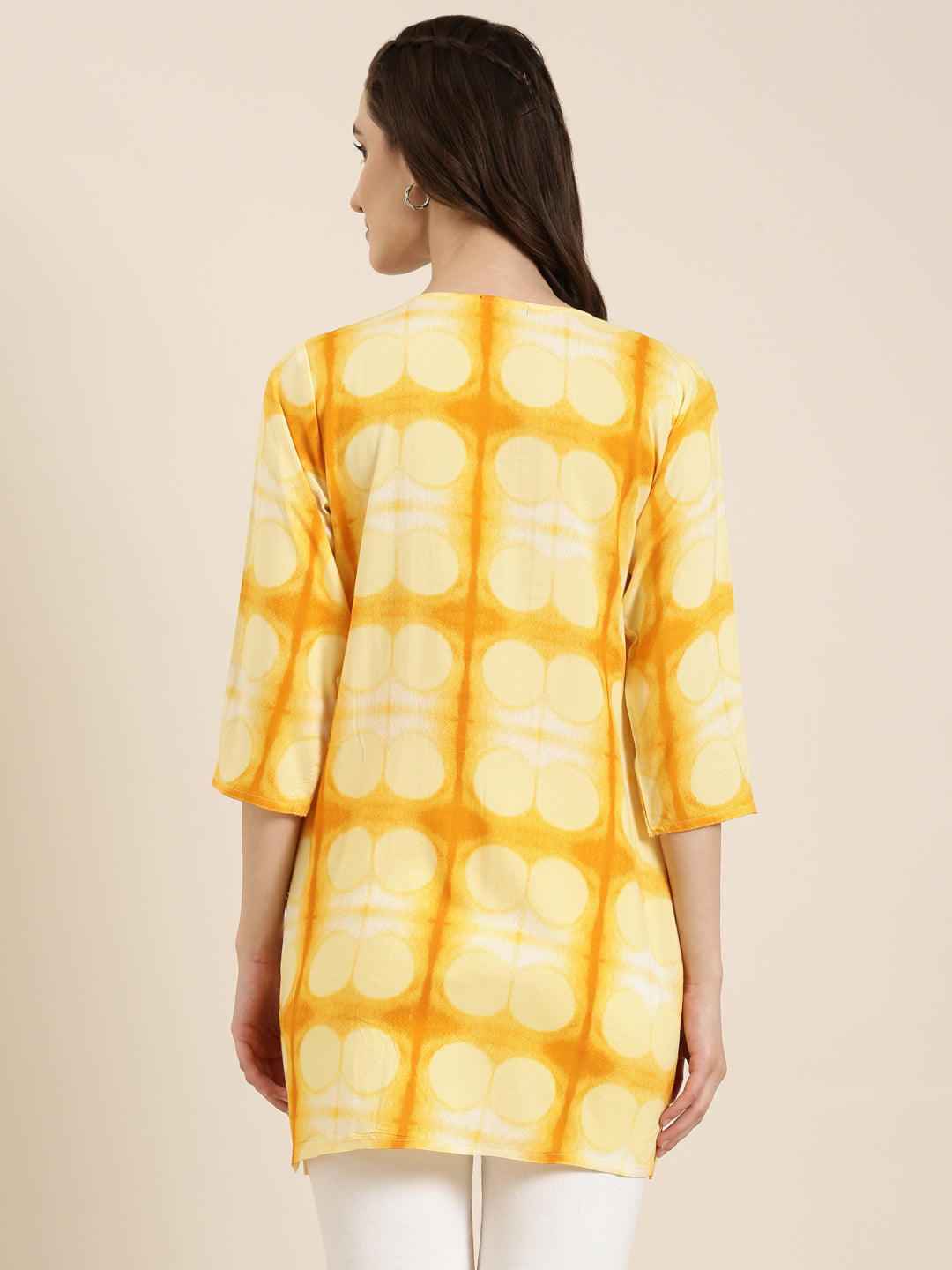 Women Yellow Geometrical Straight Kurti