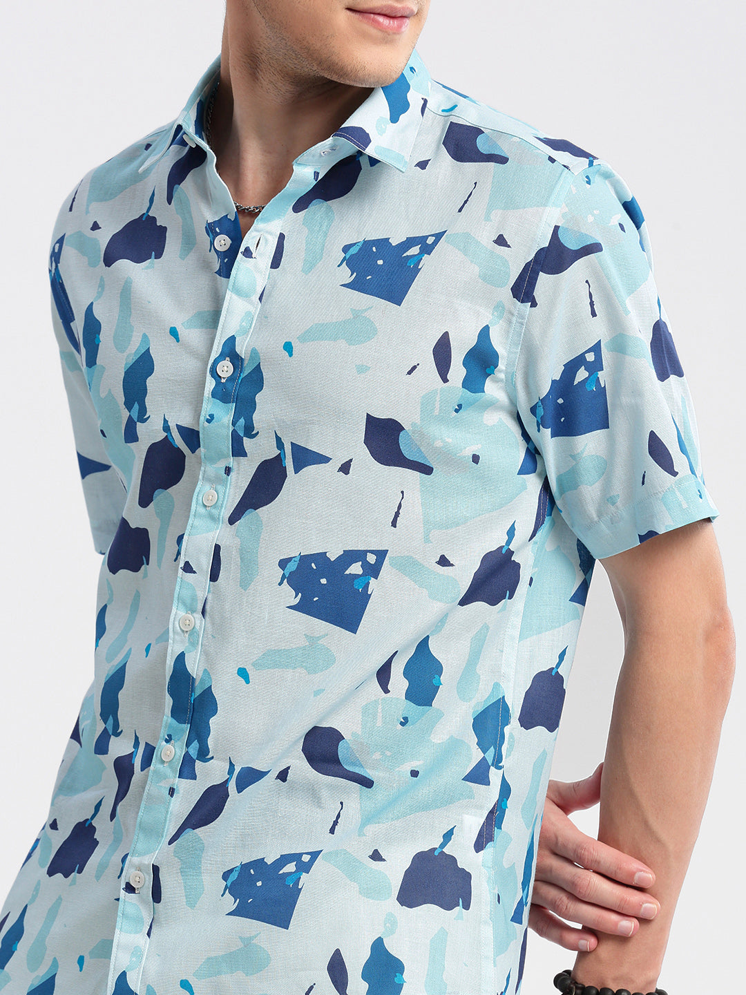 Men Spread Collar Abstract Blue Casual Shirt