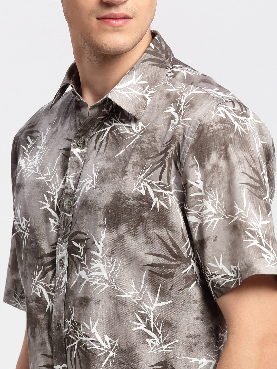 Men Spread Collar Floral Grey Casual Shirt
