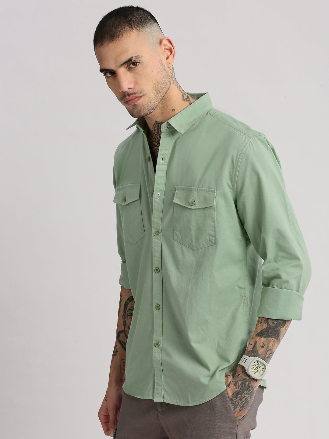 Men Spread Collar Solid Green Casual Shirt