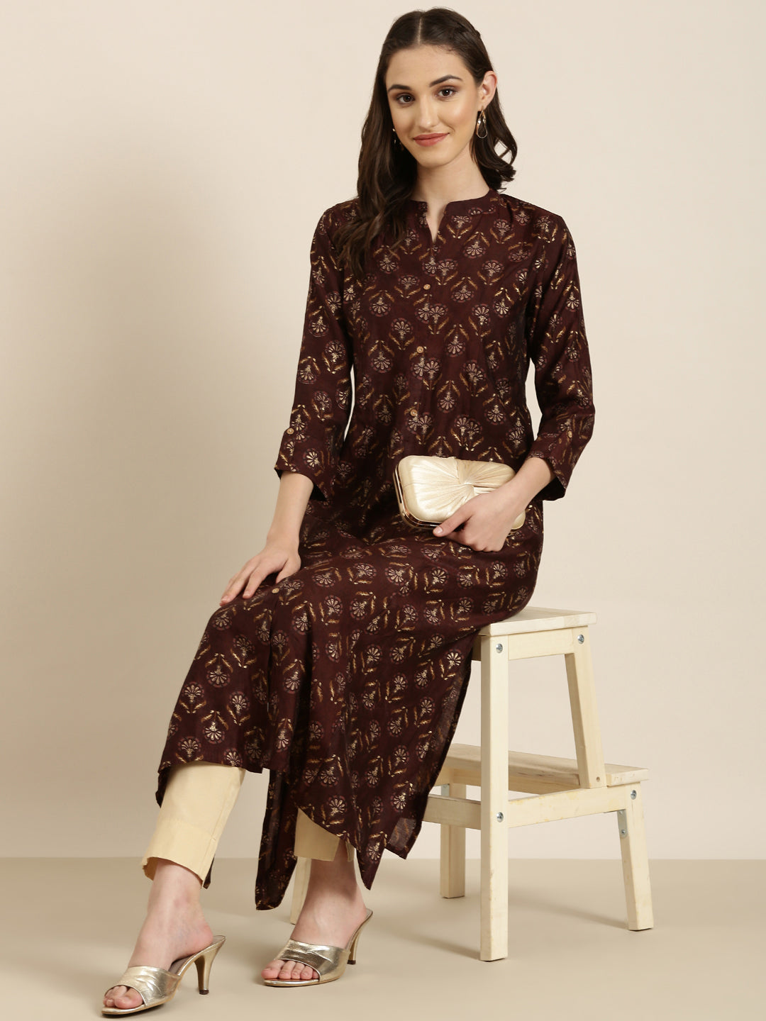 Women Maroon Floral Straight Kurta