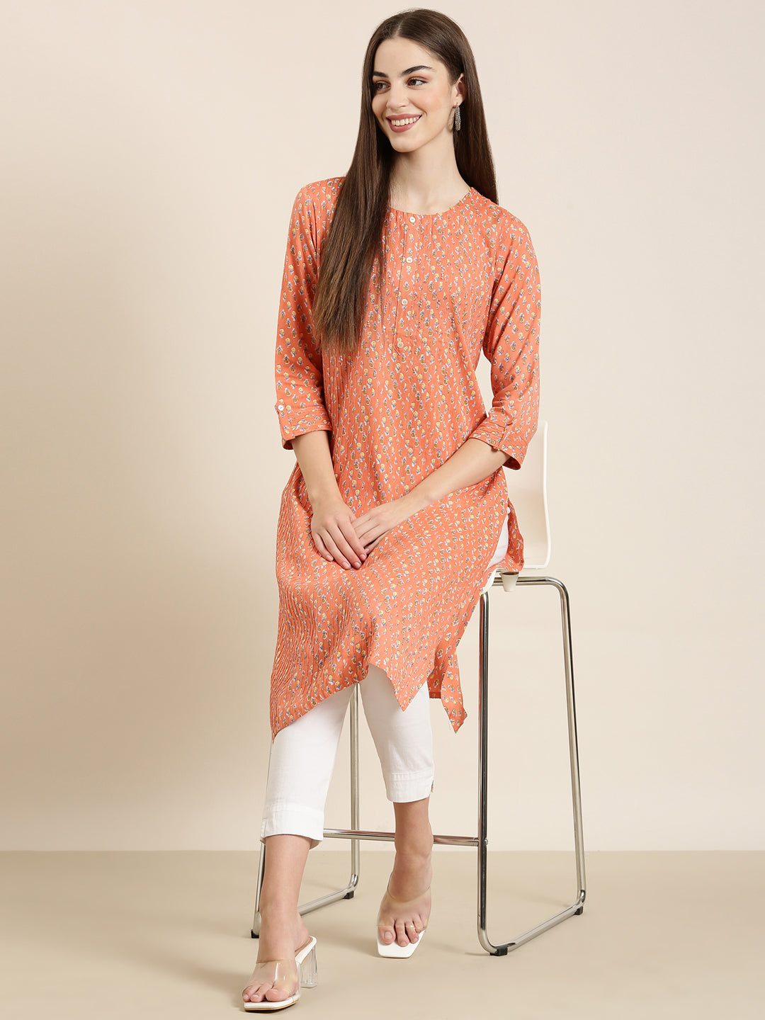 Women Peach Floral Straight Kurta