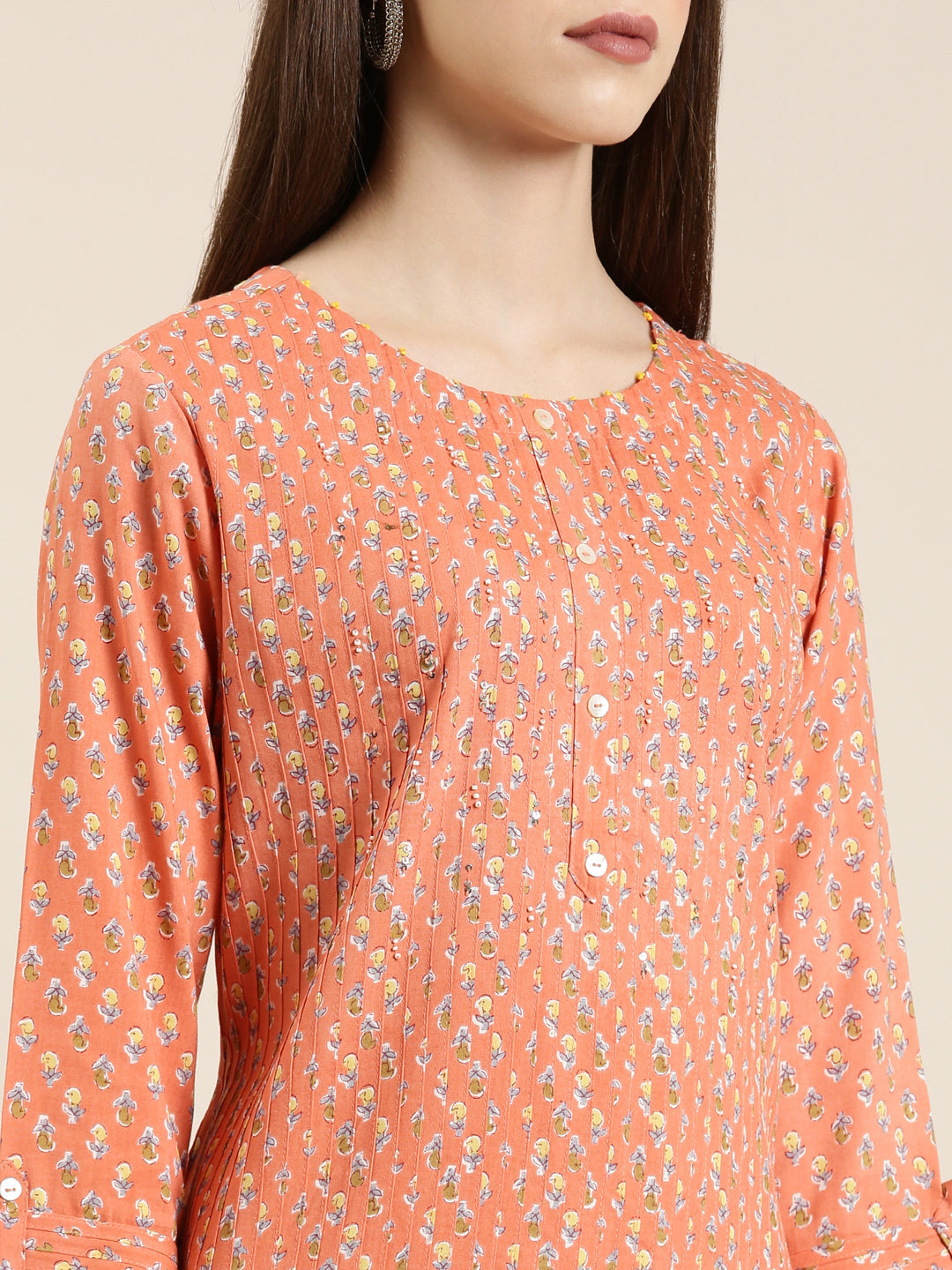 Women Peach Floral Straight Kurta