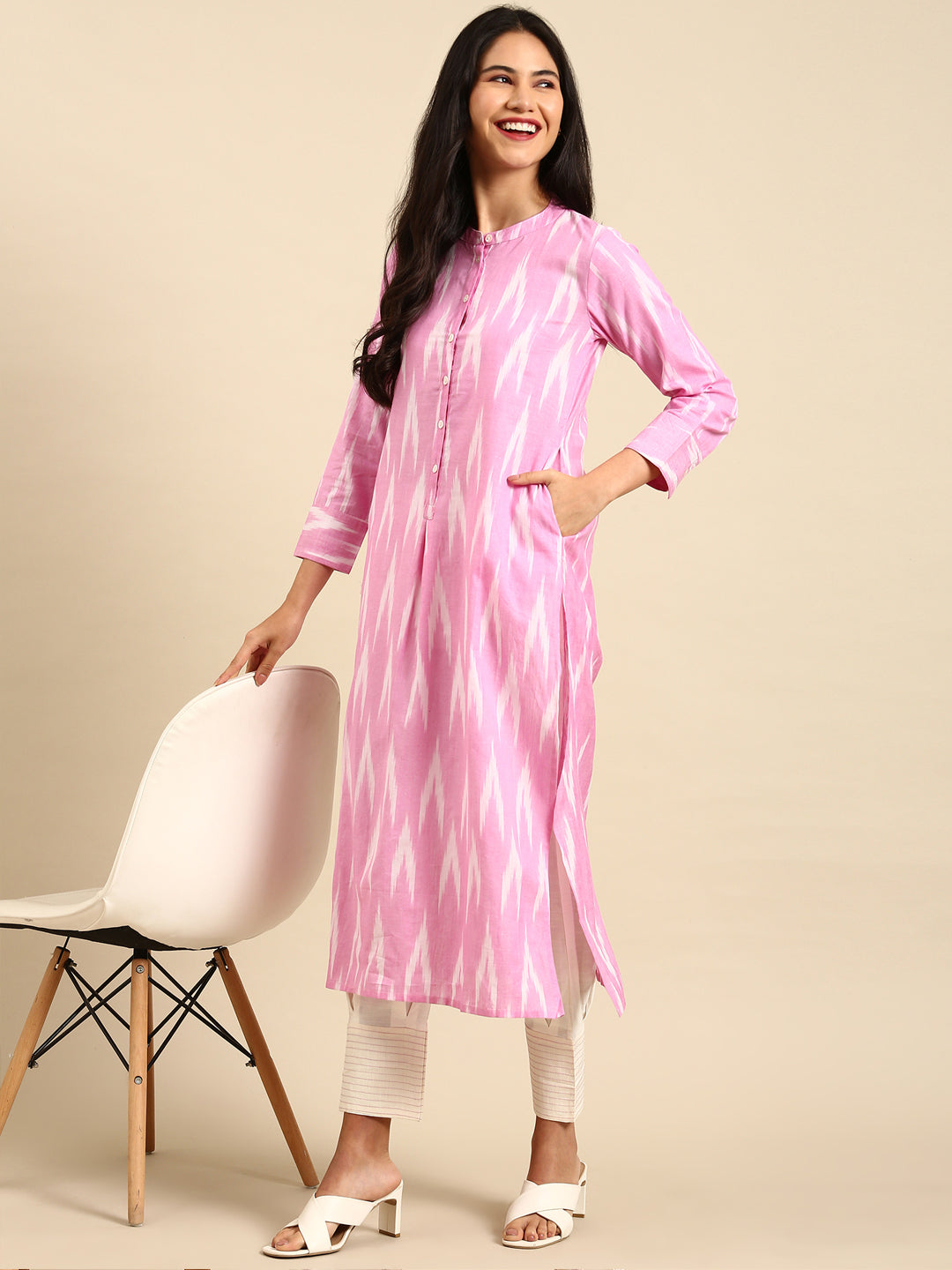 Women's Pink Solid Kurta Set