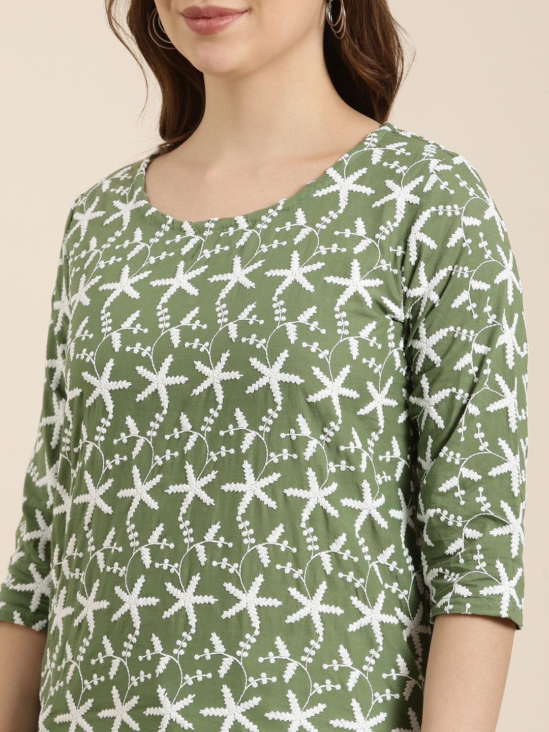 Women Floral Green Straight Kurti