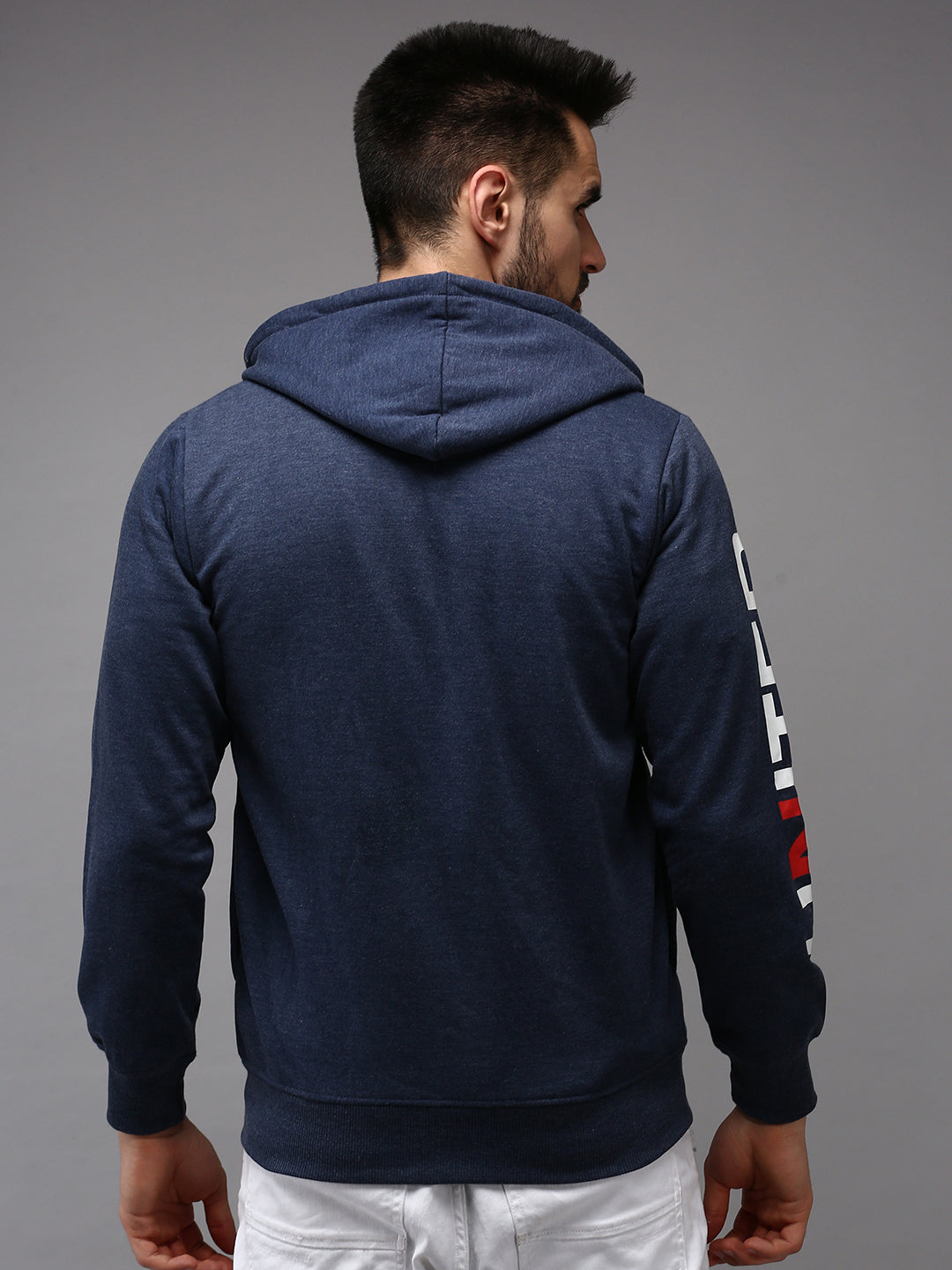 Men Blue Solid Sweatshirt