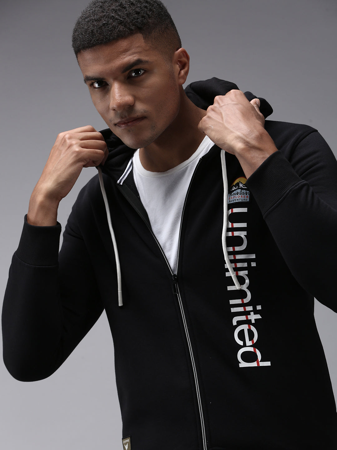 Men Black Solid Sweatshirt