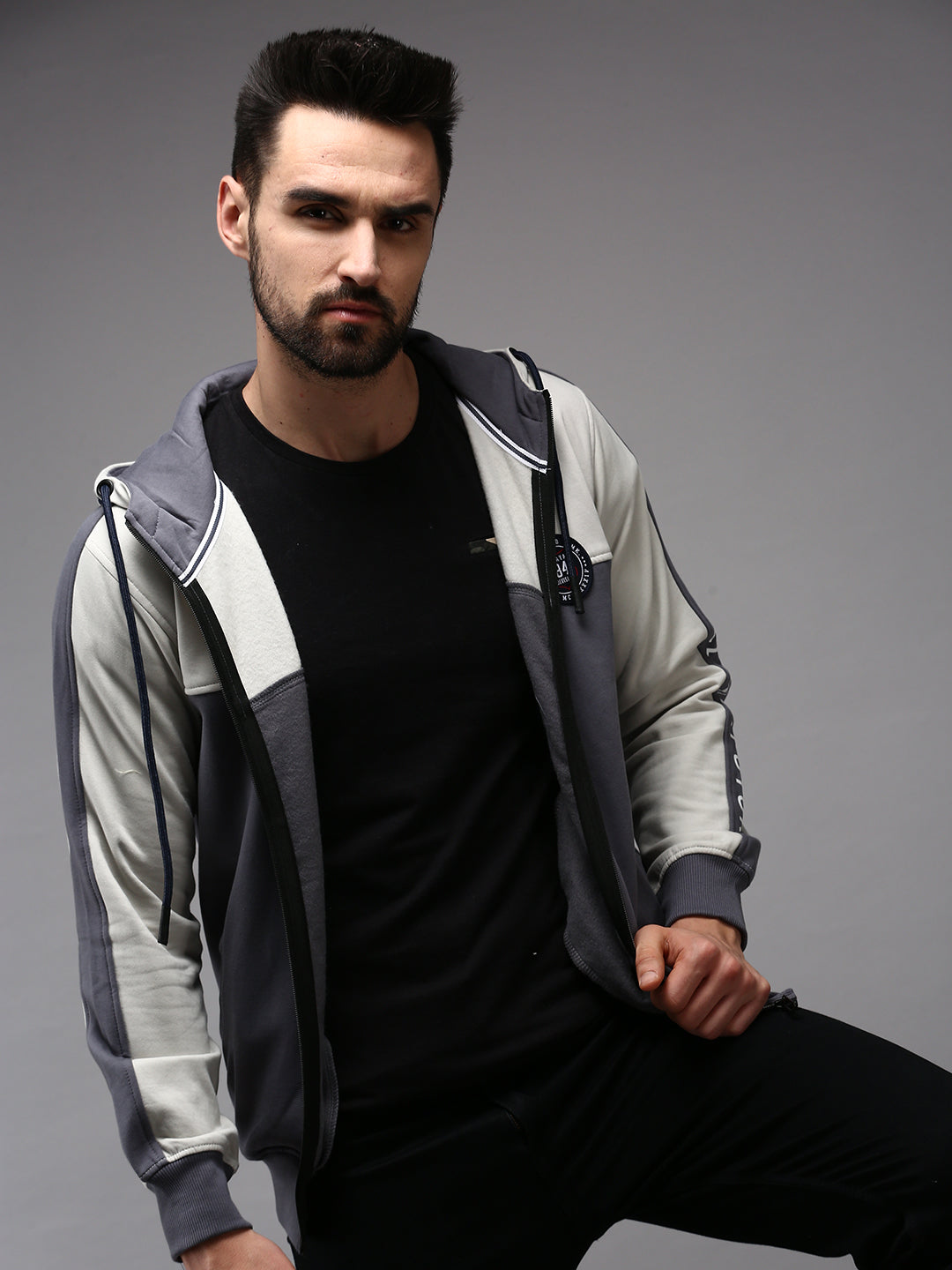 Men Grey Colourblock Sweatshirt