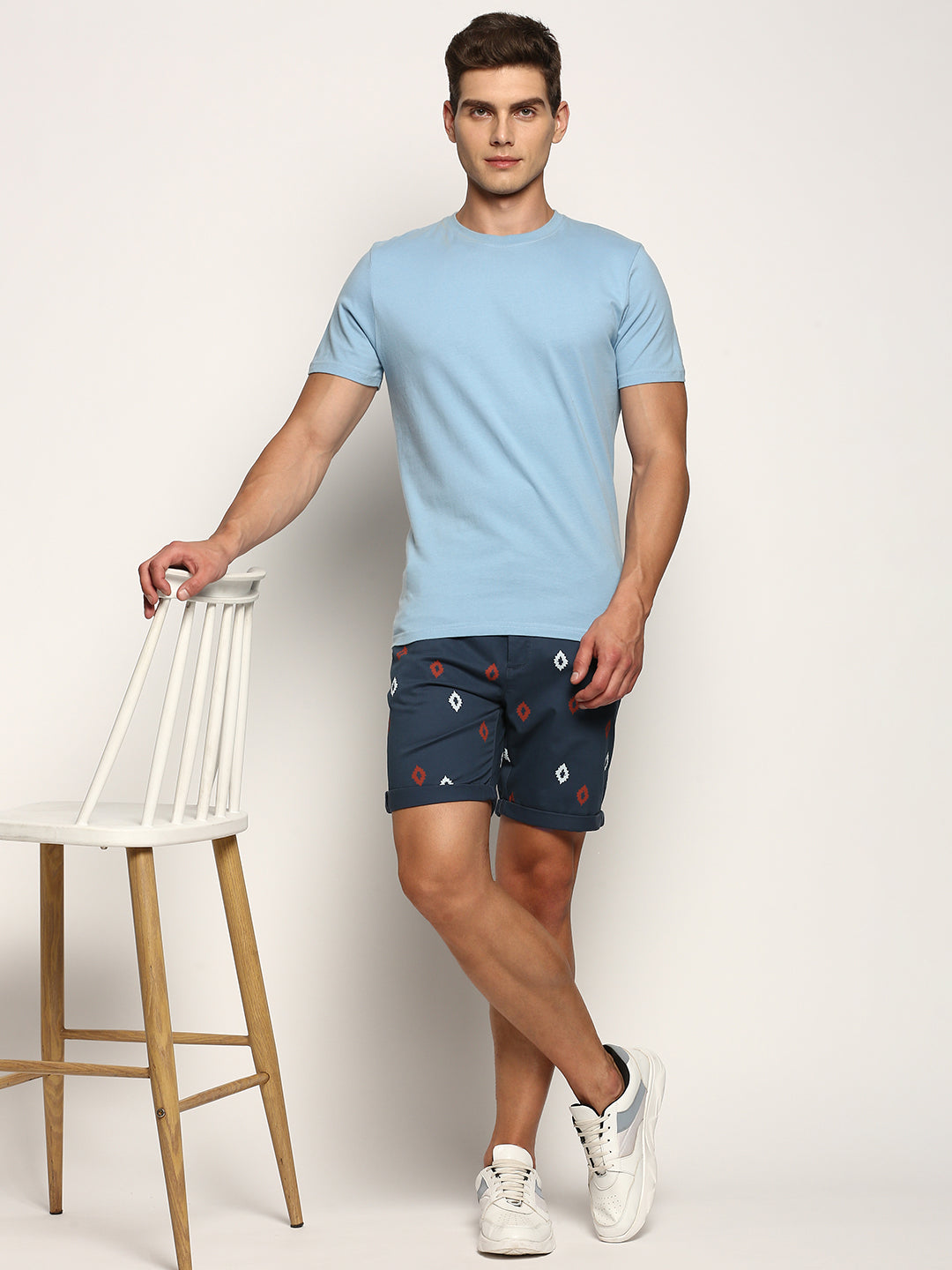 Men Teal Geometrical Shorts