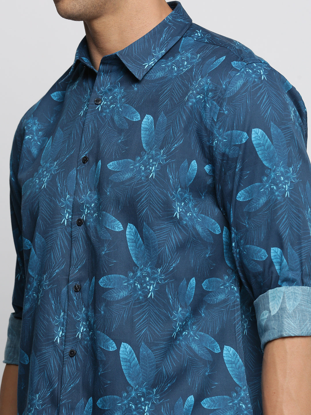 Men Blue Spread Collar Floral Shirt