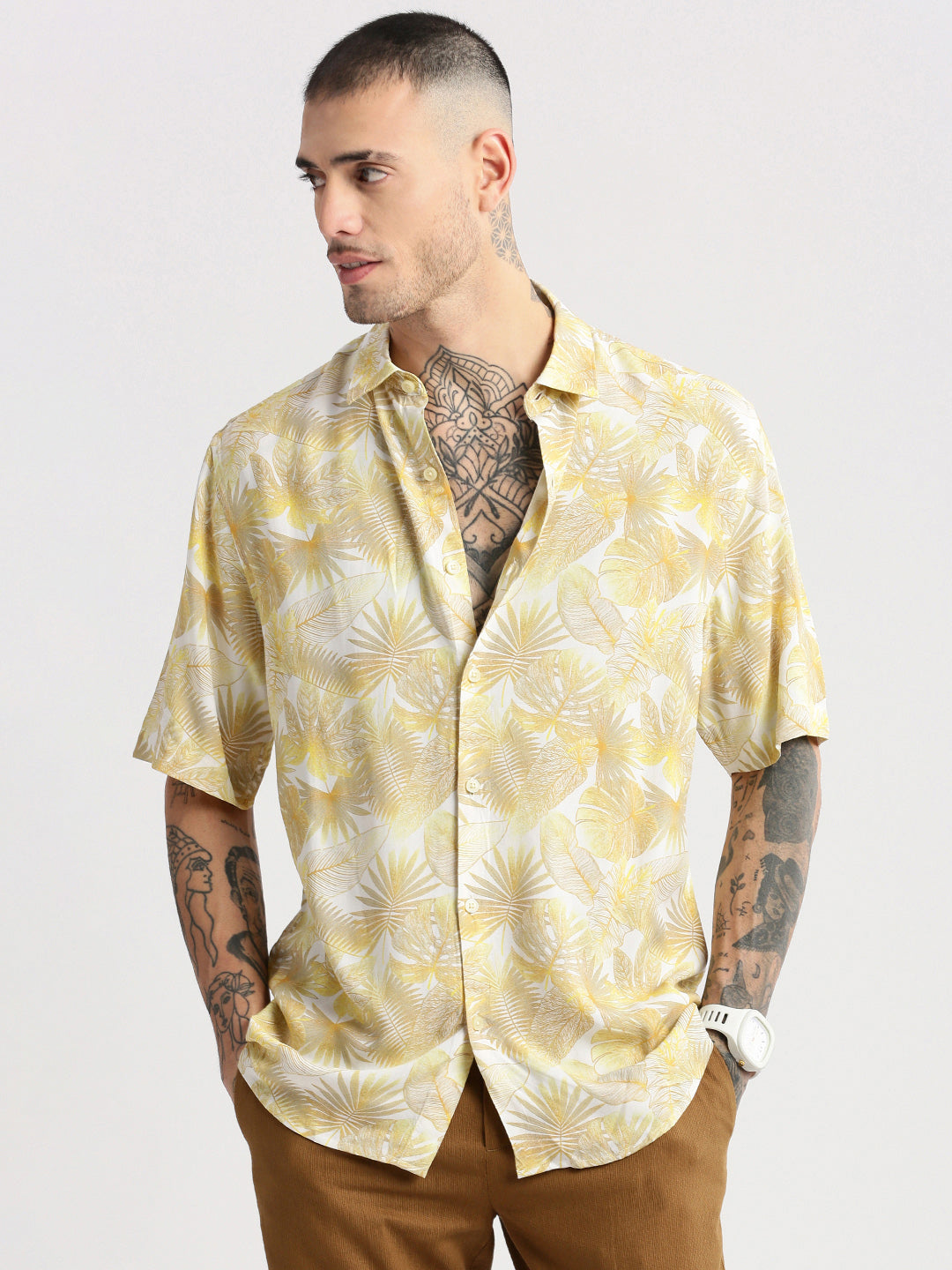 Men Spread Collar Floral Yellow Casual Shirt