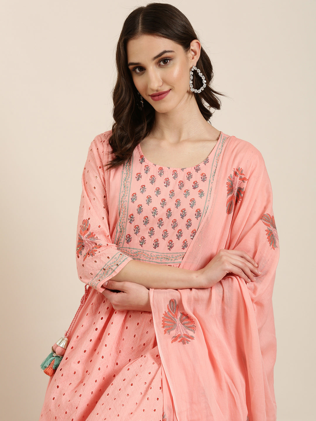 Women Peach Floral Kurta Set