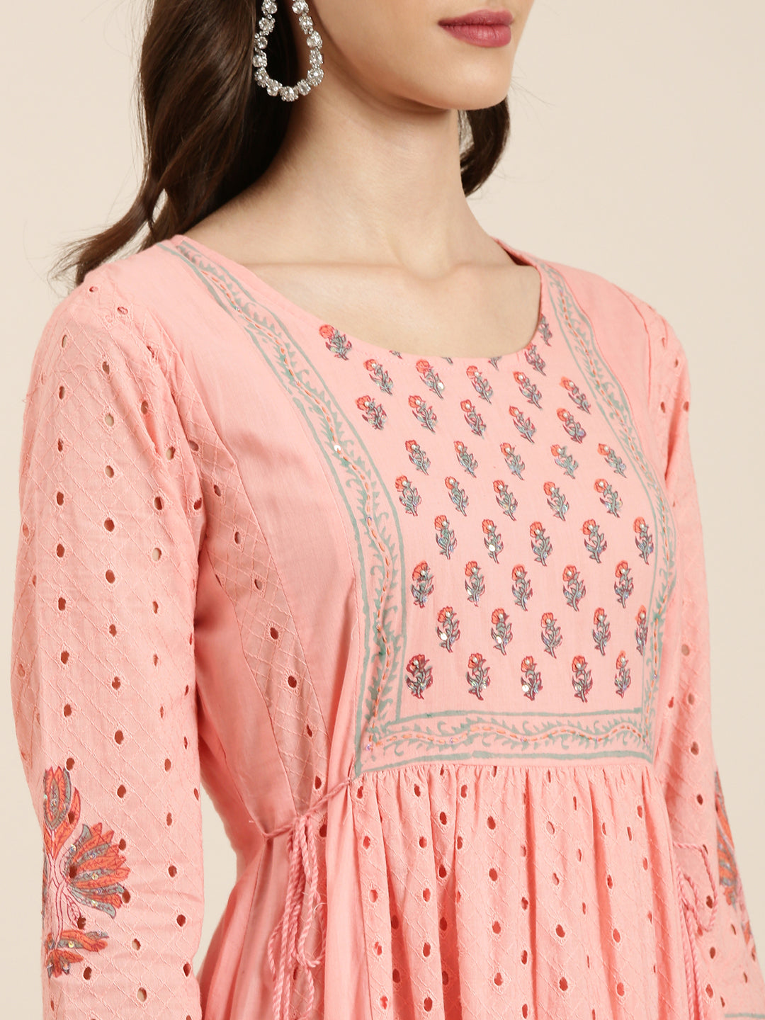 Women Peach Floral Kurta Set