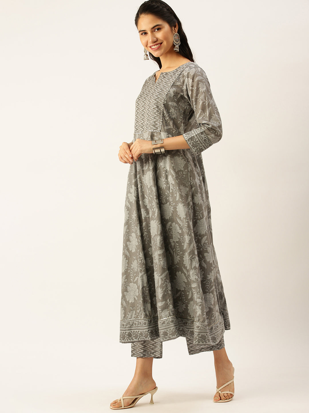 Women's Grey Printed Kurta Sets