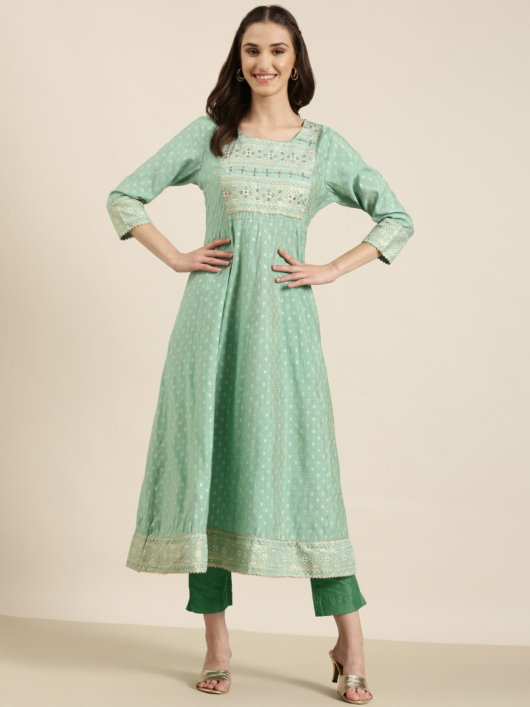 Women Green Floral Anarkali Kurta