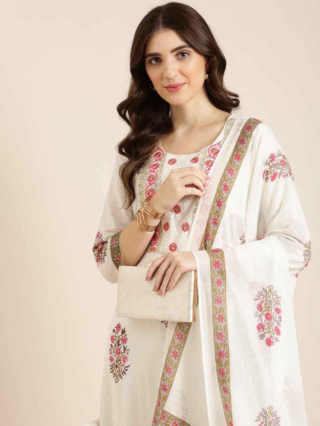 Women Off White Floral Kurta Set