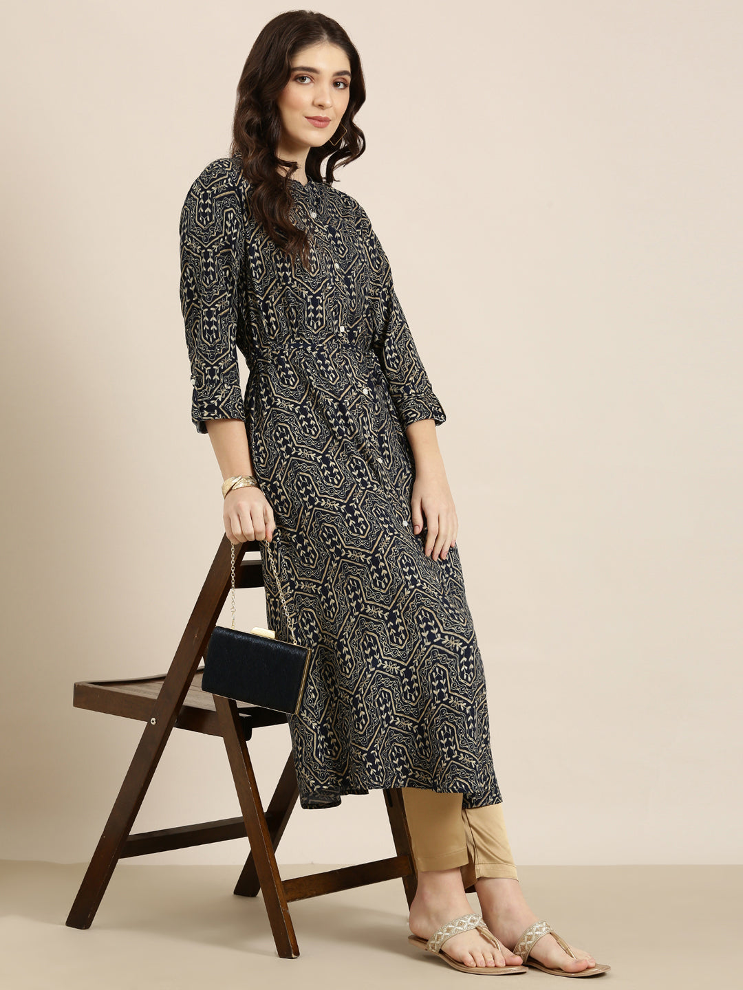 Women Navy Blue Geometrical A-Line Kurta