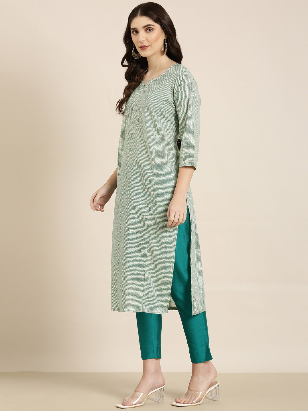 Women Green Striped Straight Kurta