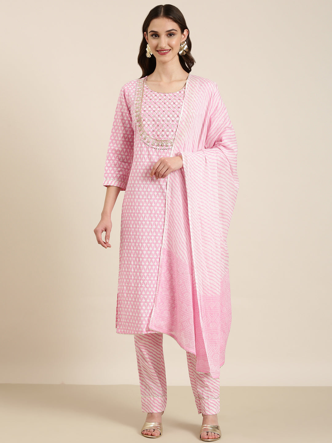 Women Pink Floral Kurta Set