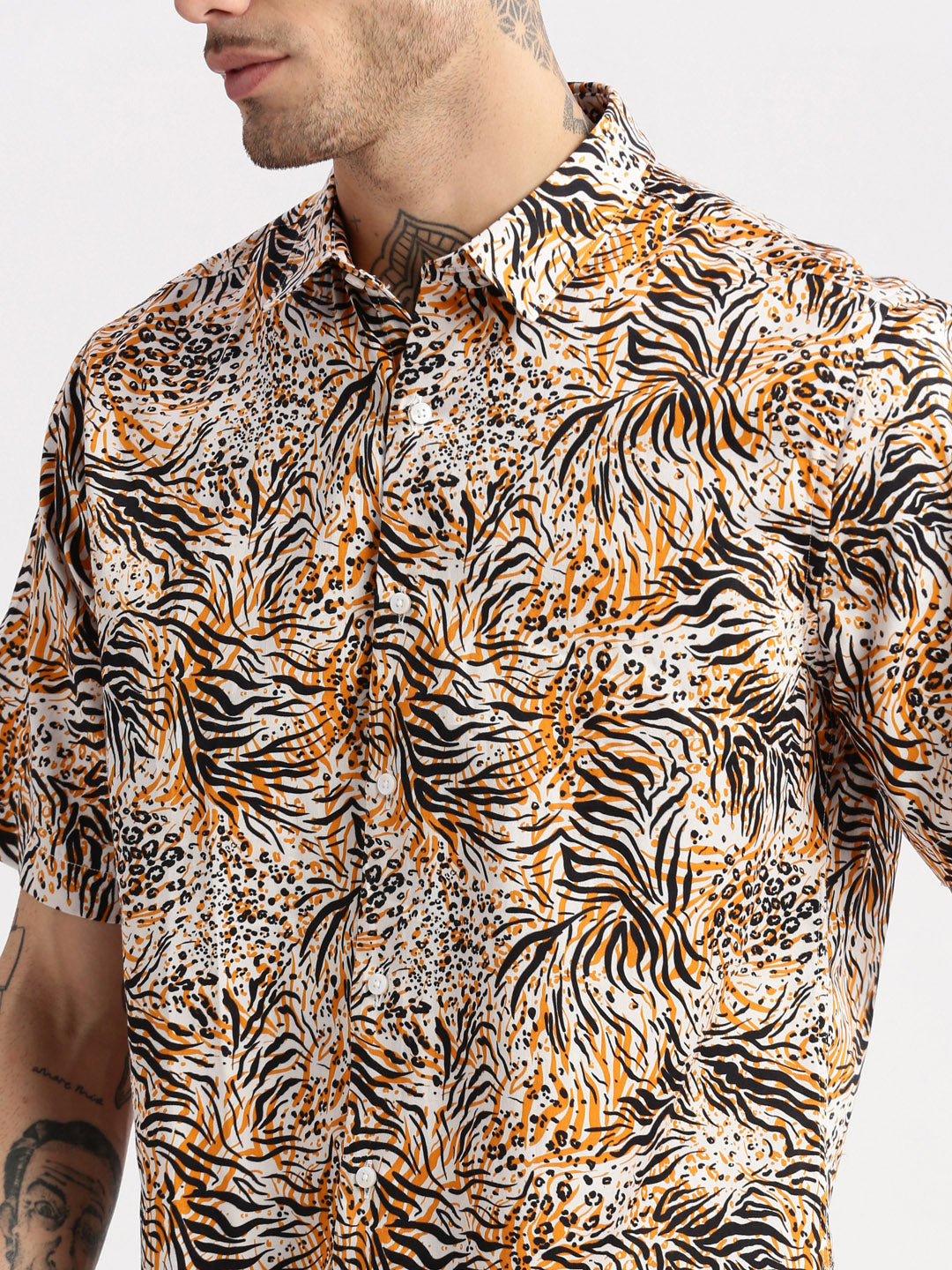 Men Spread Collar Animal Orange Casual Shirt