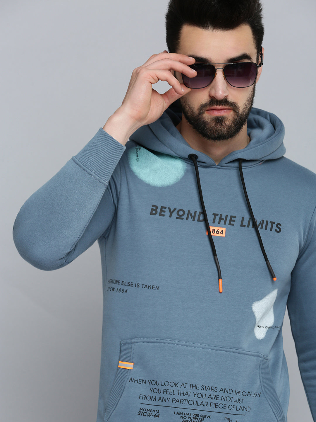 Men Blue Solid Sweatshirt