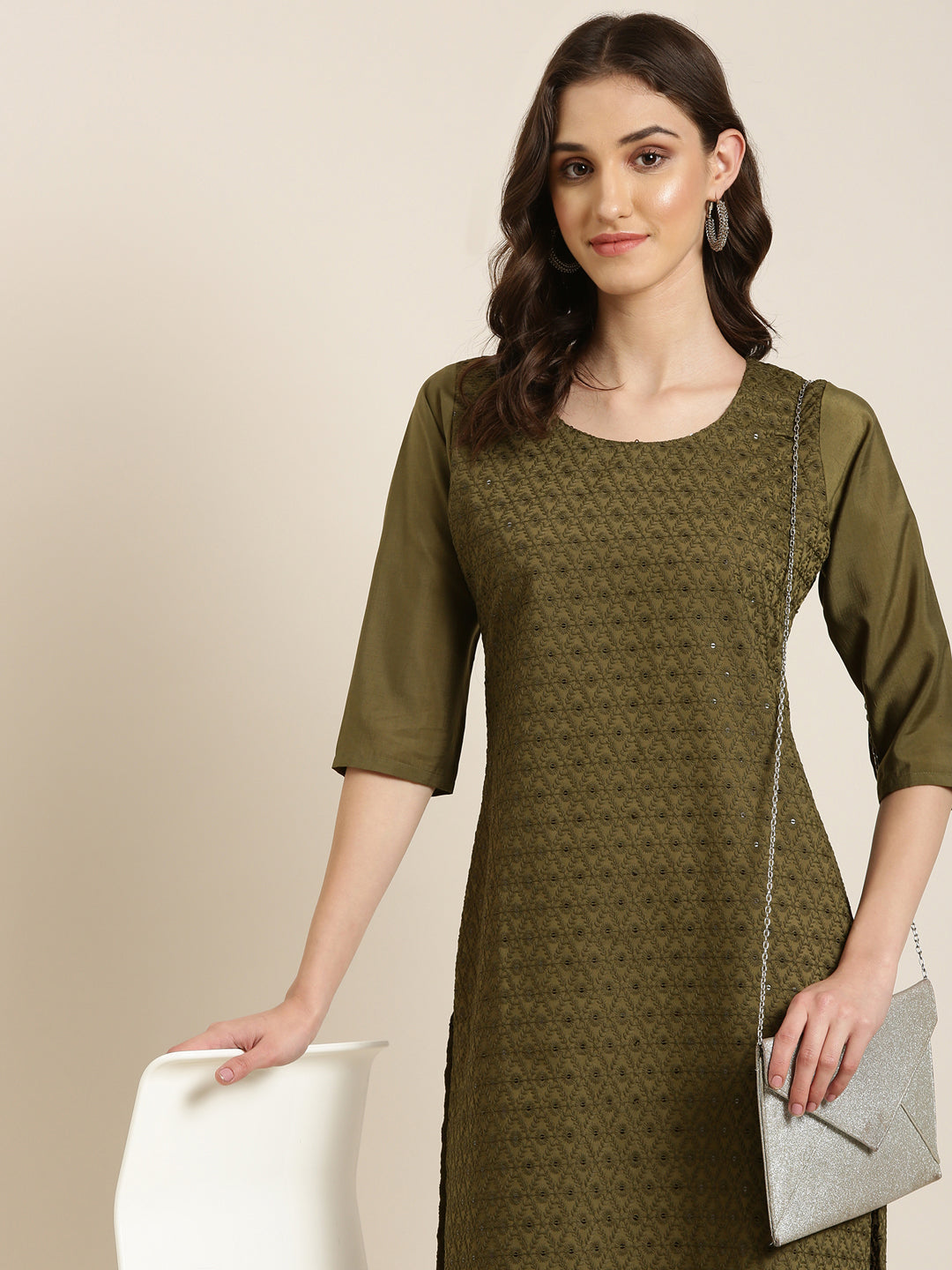 Women Olive Embellished Straight Kurta