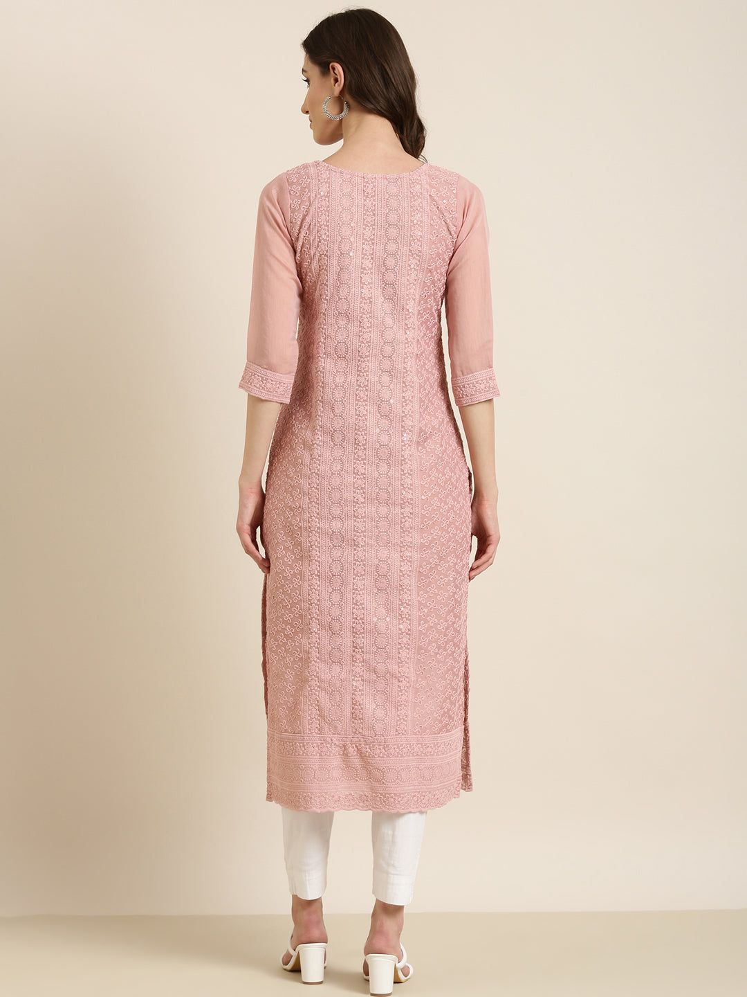 Women Pink Embellished Straight Kurta