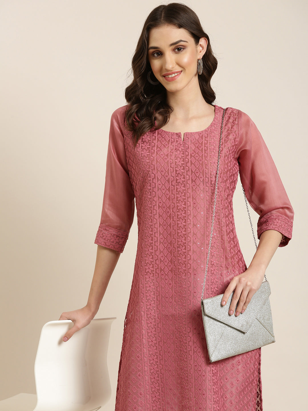 Women Mauve Embellished Straight Kurta