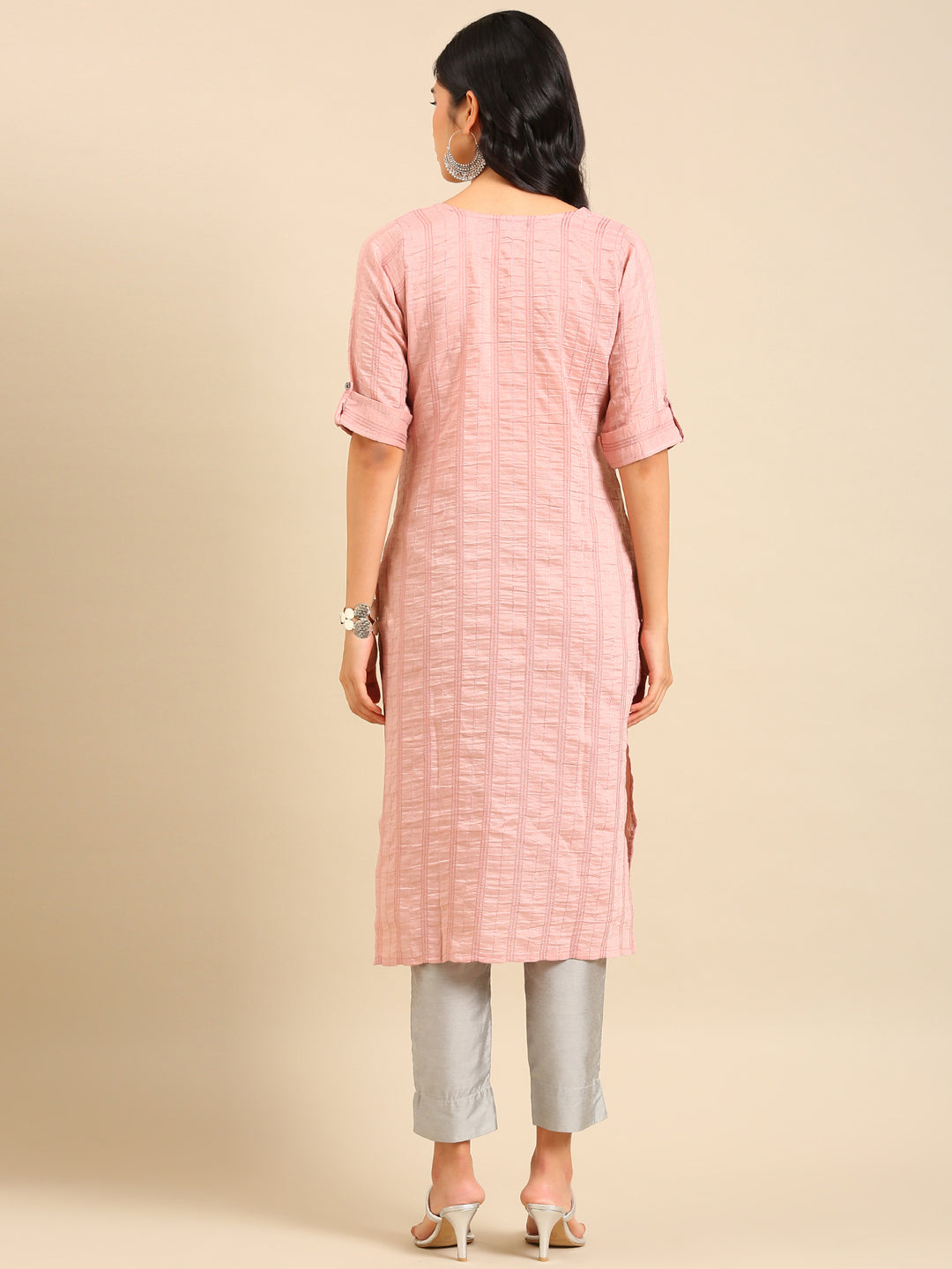 Women's Pink Embellished Straight Kurta