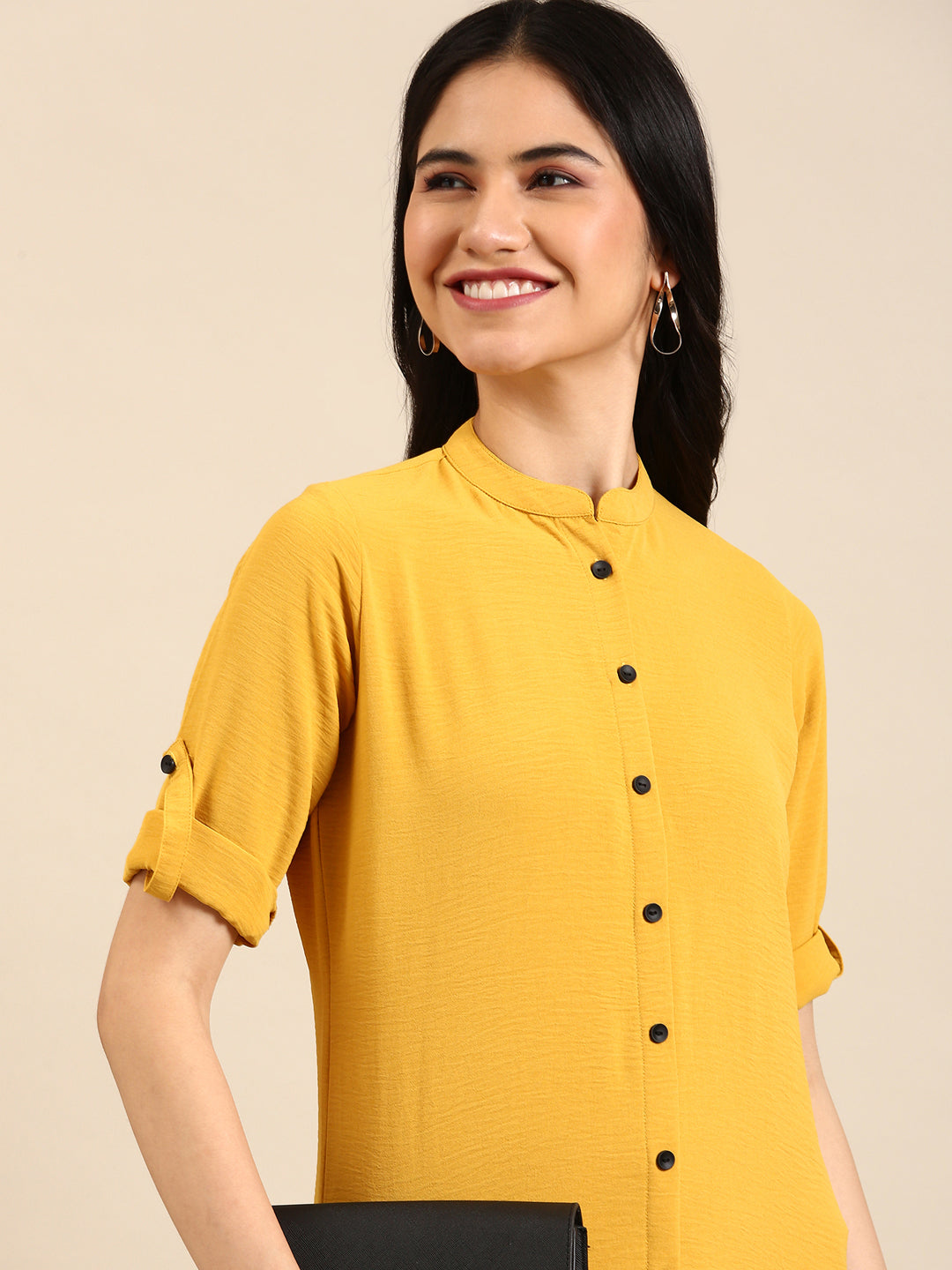 Women's Yellow Solid Straight Kurta