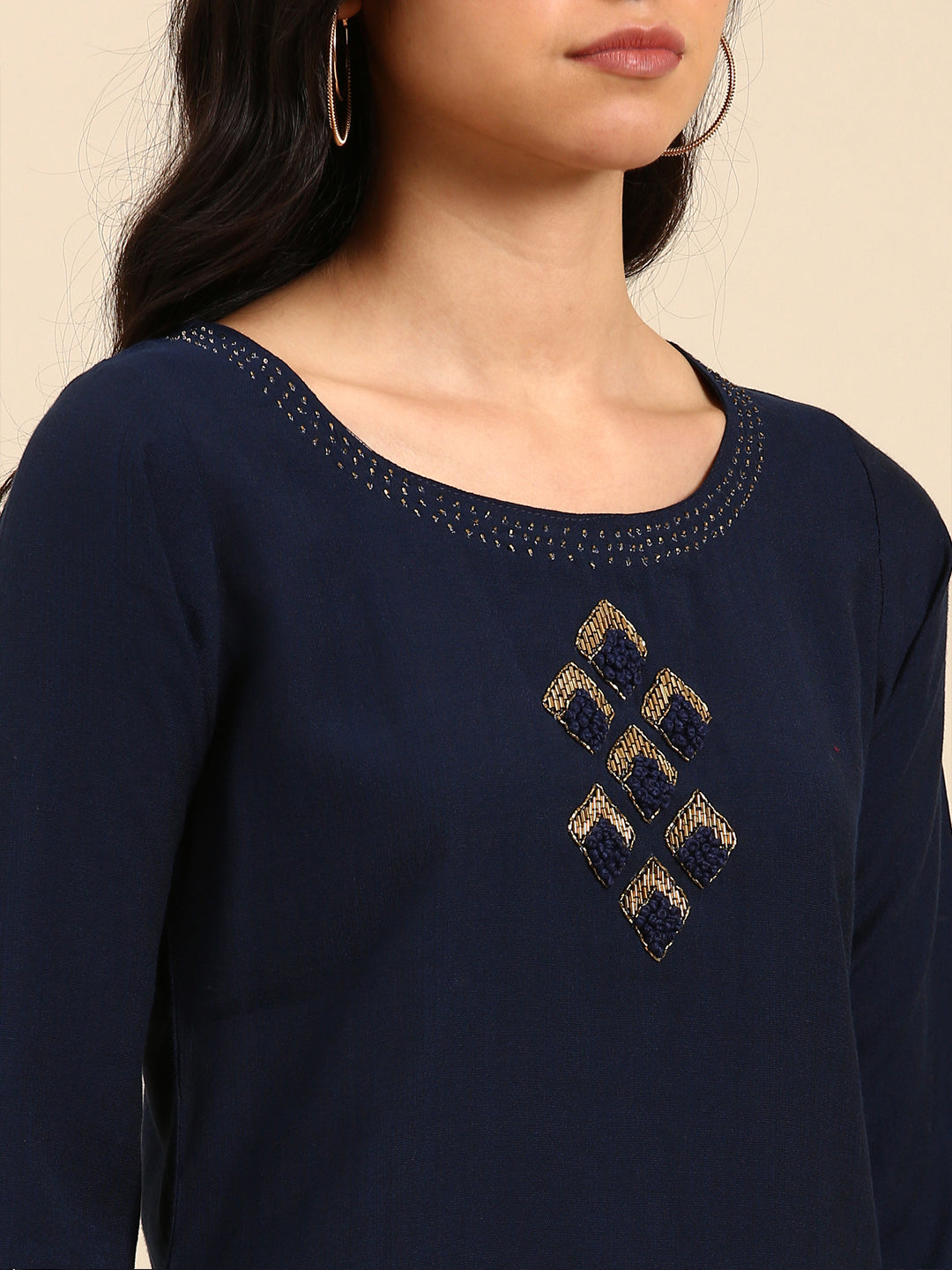 Women's Navy Blue Embroidered Kurta Set