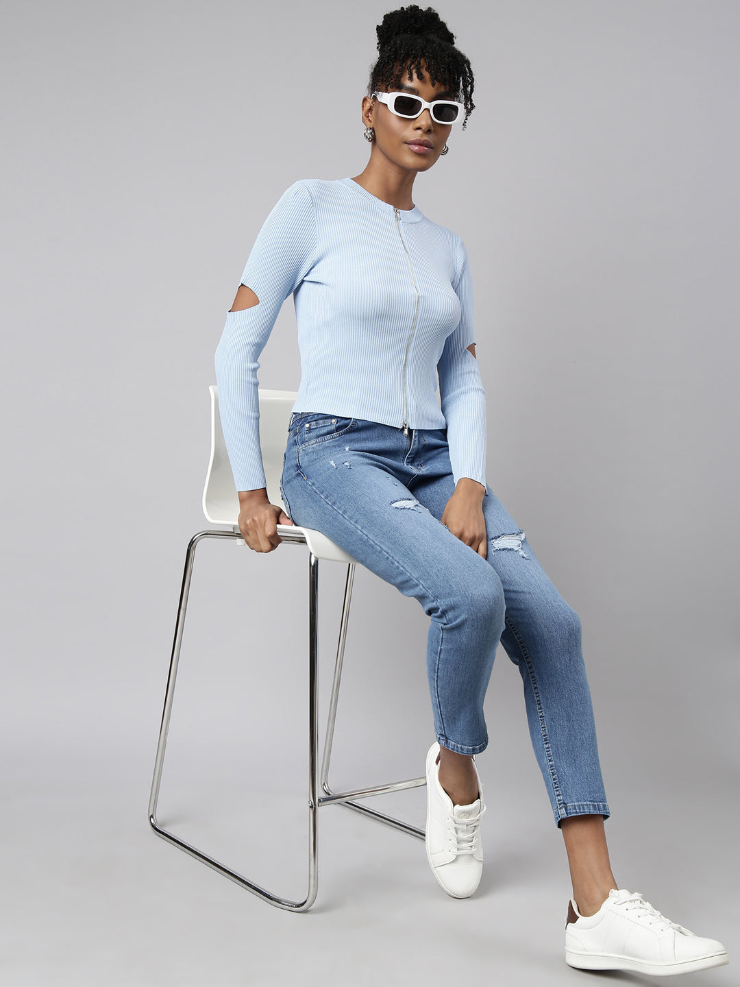 Women Blue Solid Fitted Top