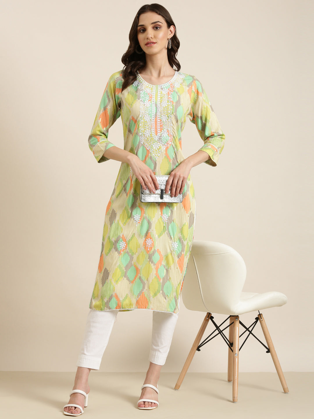 Women Multi Printed Straight Kurta