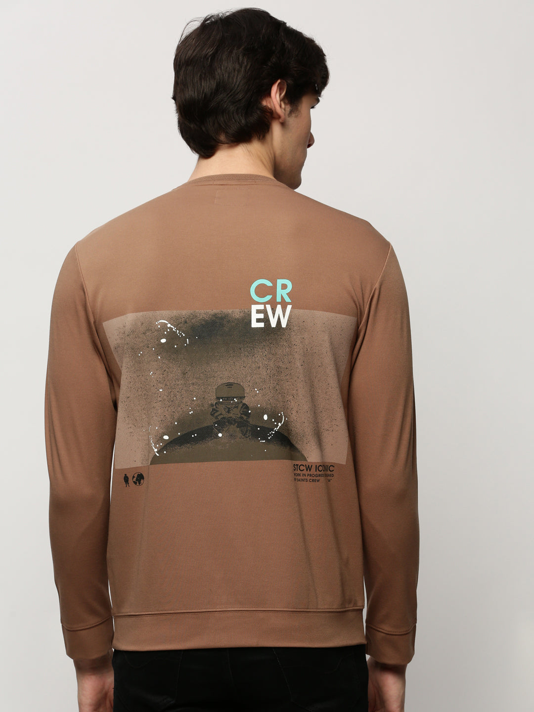 Men Brown Graphics Casual Sweatshirts