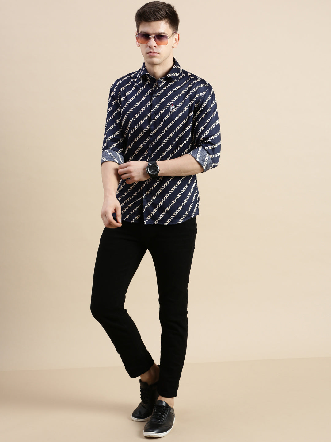 Men Navy Graphics Casual Shirt