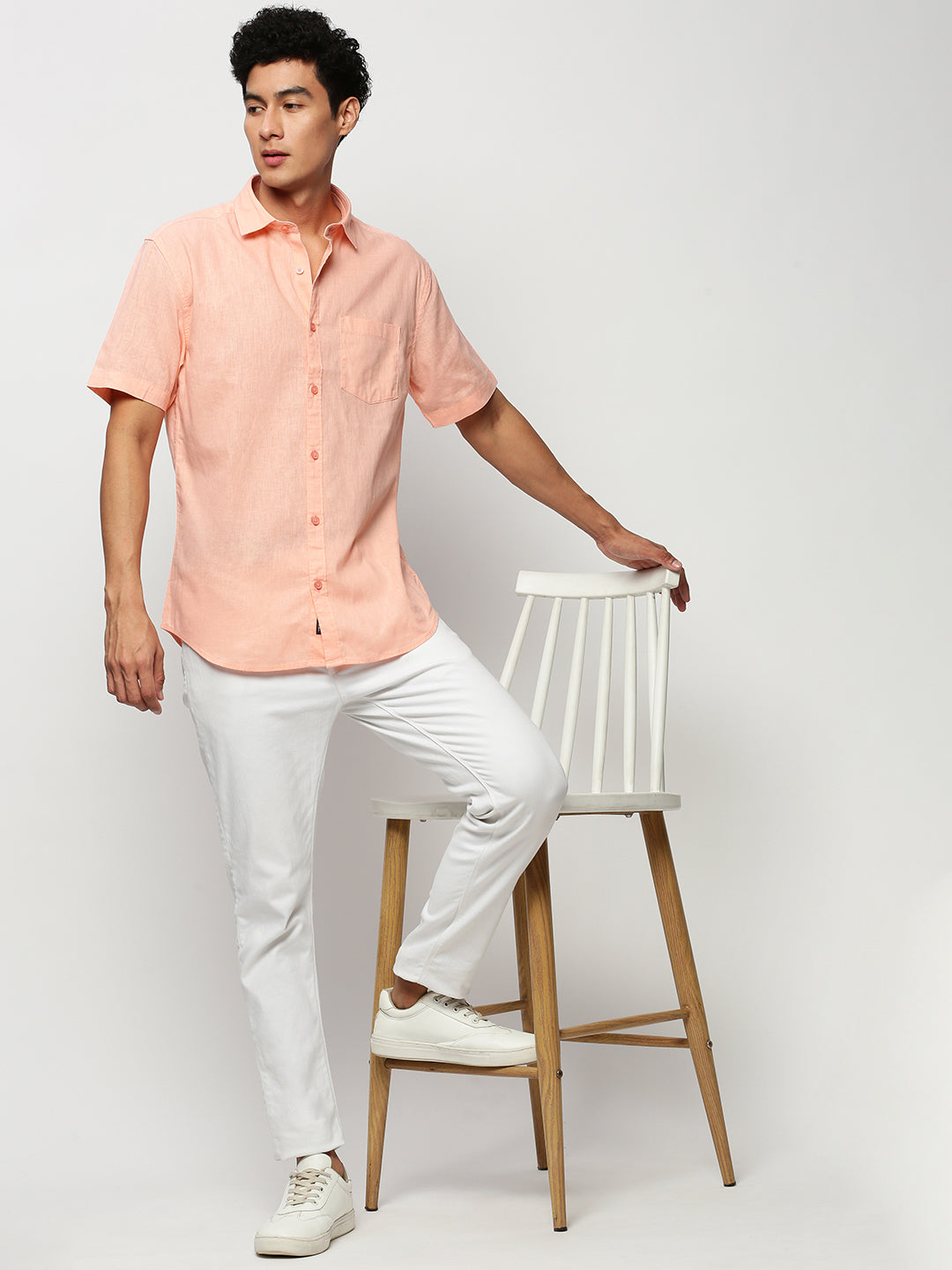 Men Peach Solid Casual Casual Shirts