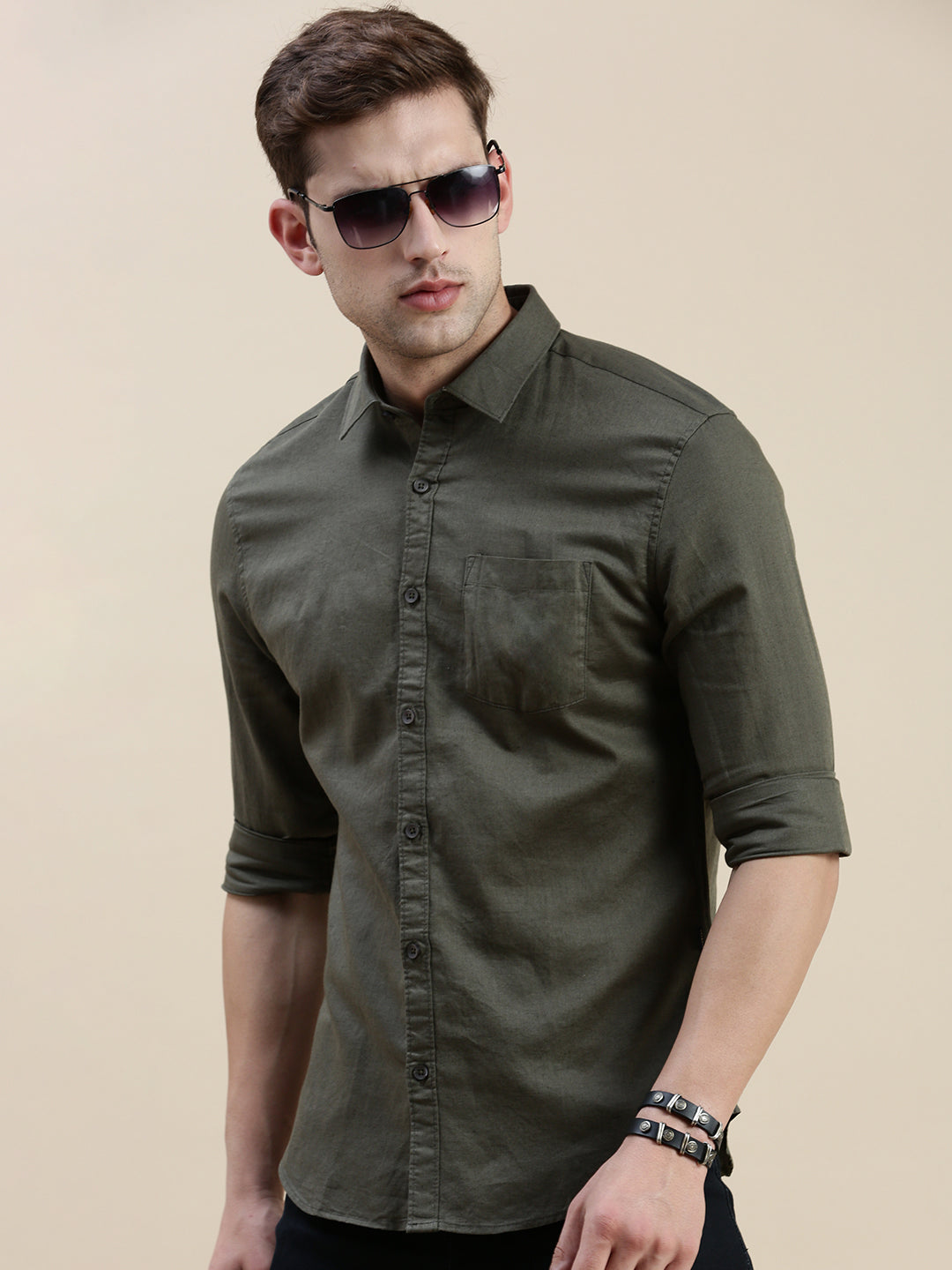 Men Green Solid Casual Shirt