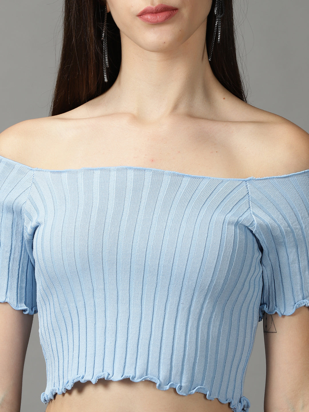 Women's Blue Solid Fitted Crop Top