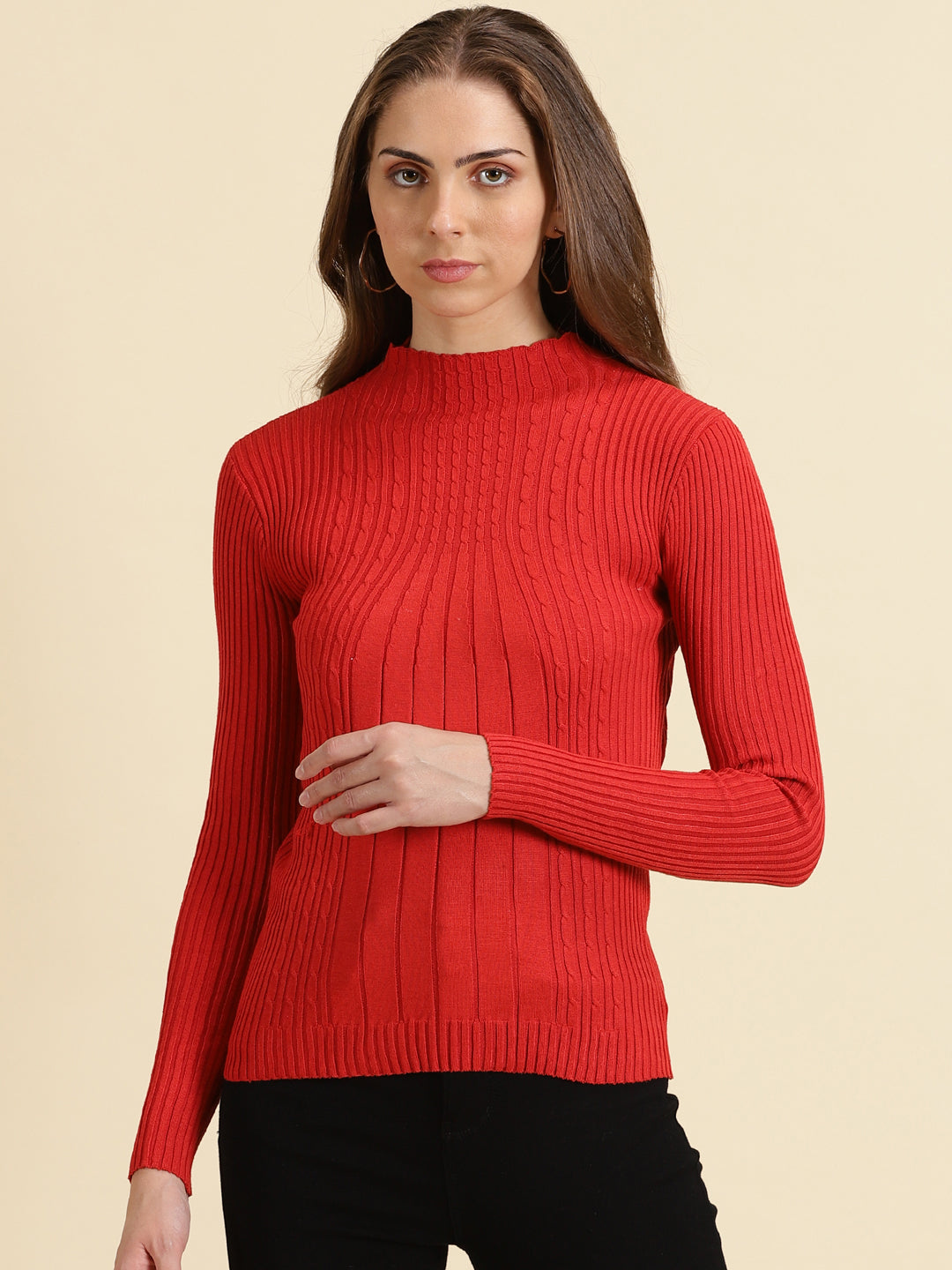 Women's Red Solid Fitted Top