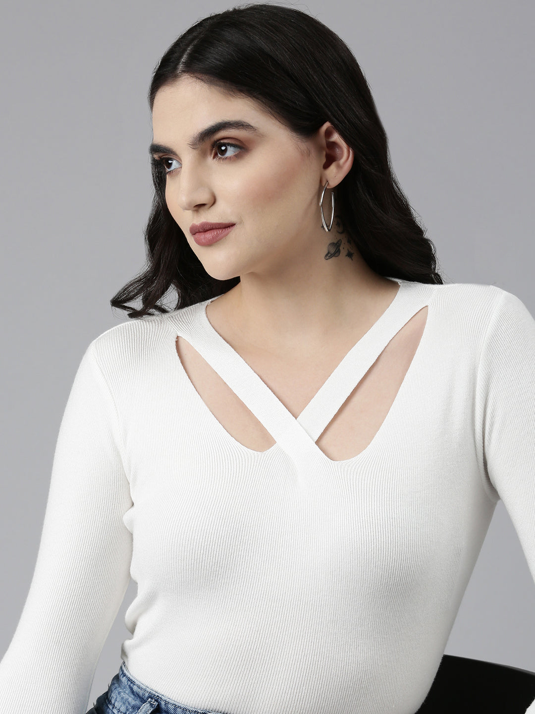 V-Neck Solid White Fitted Regular Top