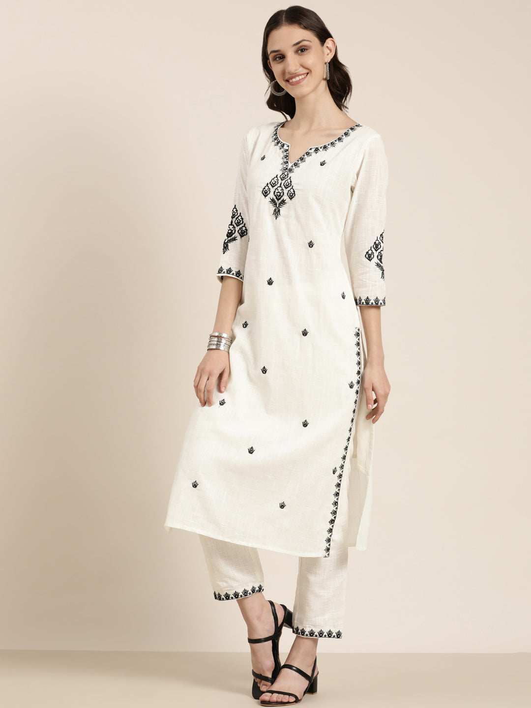 Women Off White Solid Kurta Set